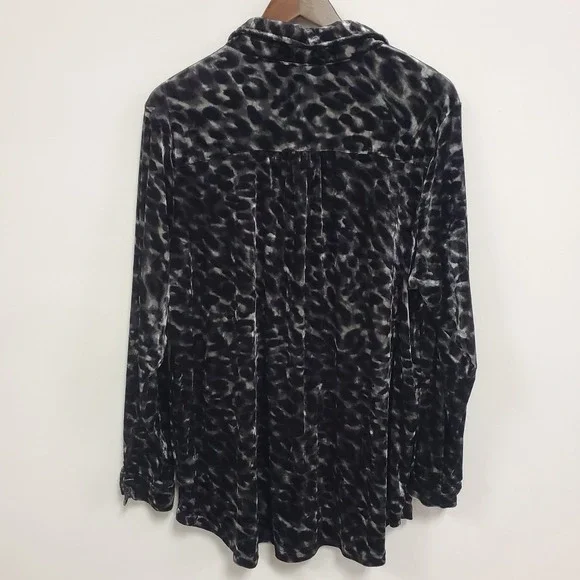Belle Kim Gravel Womens Animal Print Long Sleeve Button Up Velvet Top Size 1X - Picture 3 of 11